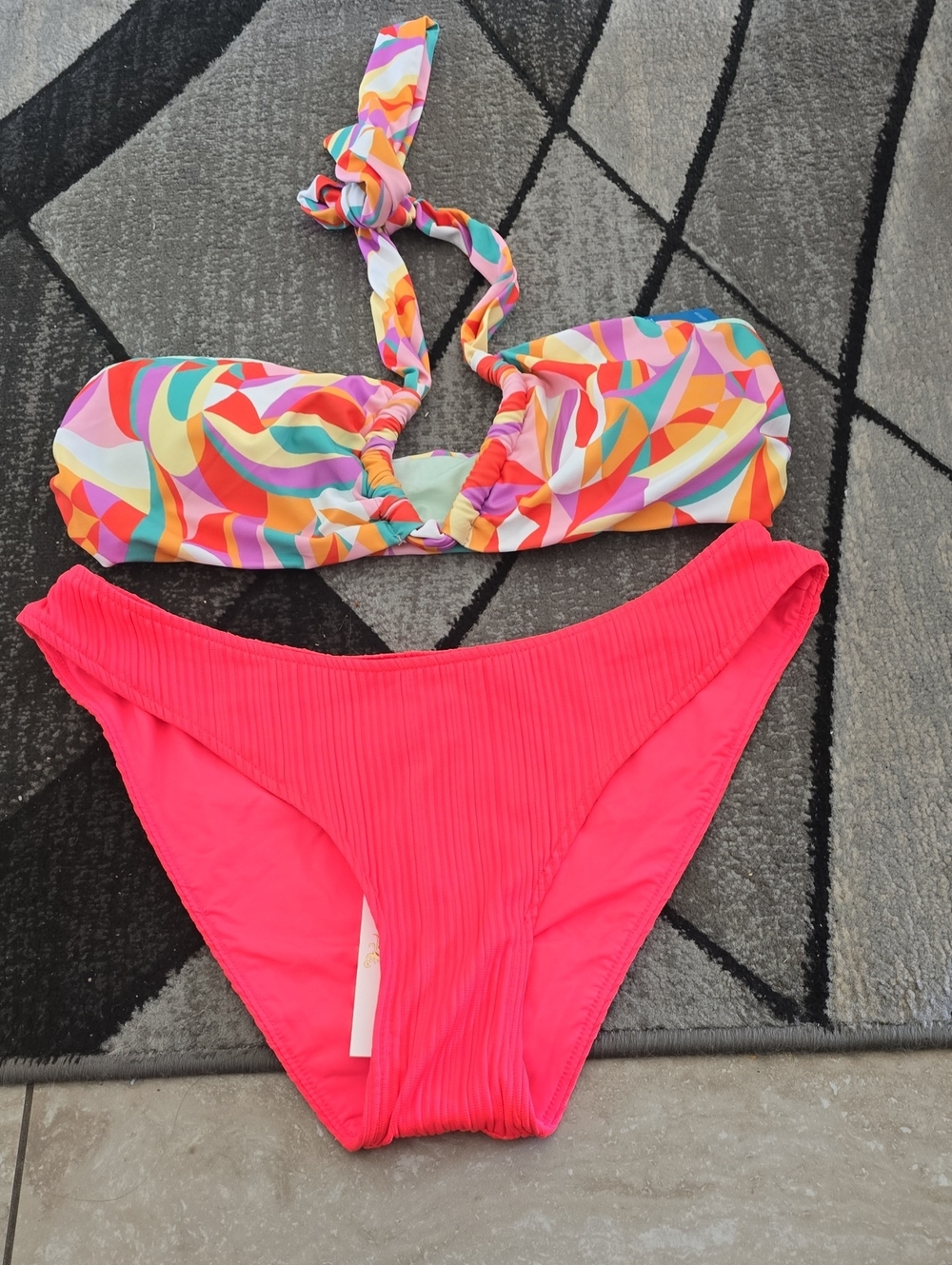 BECCA BOTTOMS CUPSHE TOP SZ LG NWT